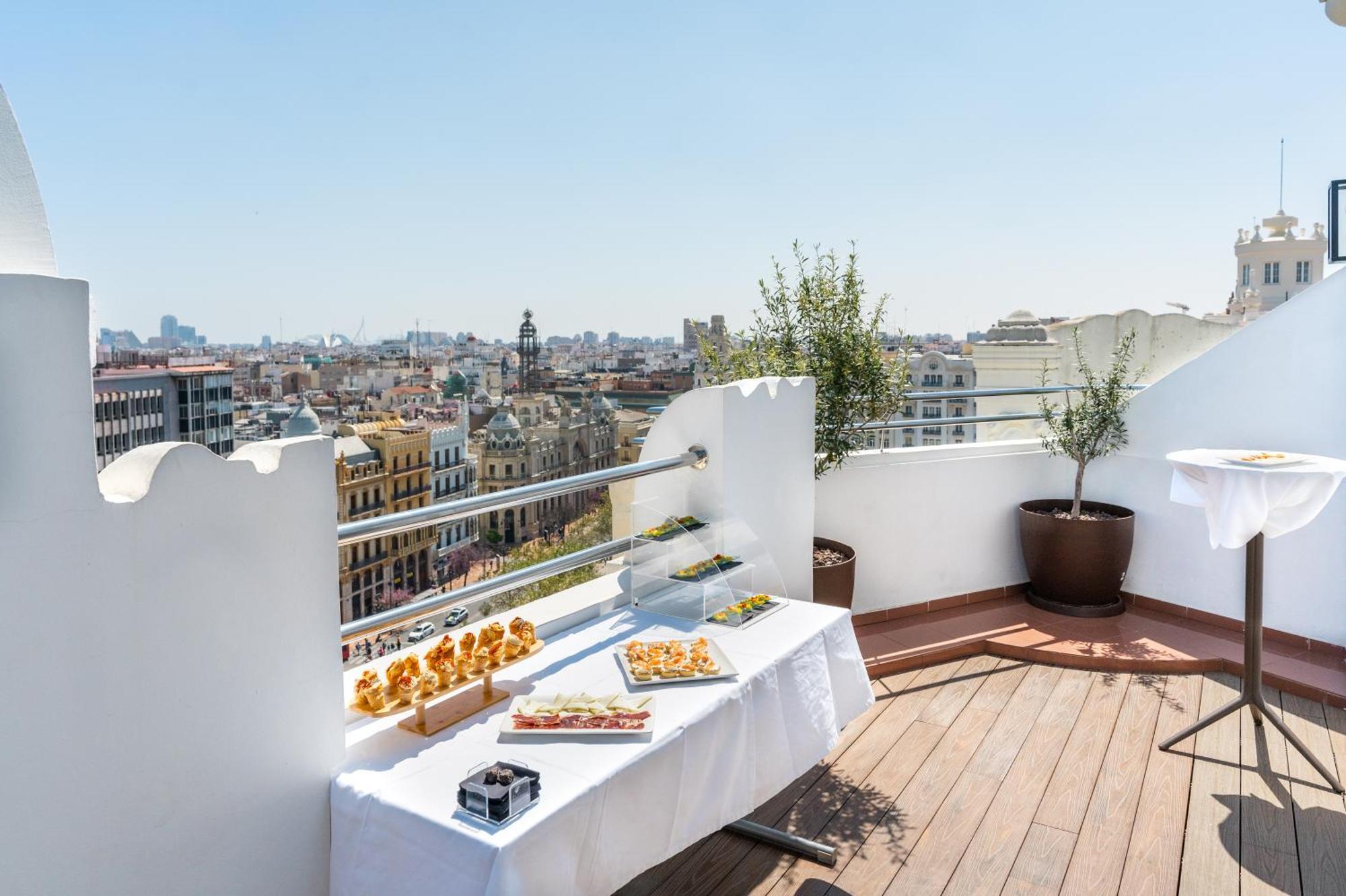 Melia Plaza Valencia Hotel Exterior photo